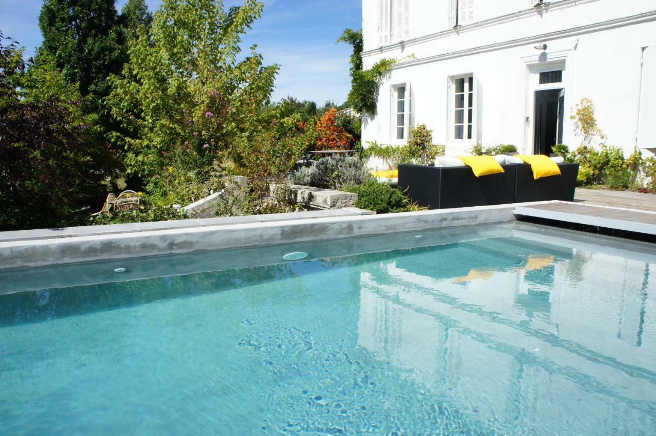 Bed and Breakfast La Blanche Girondine à Hostens Extérieur photo